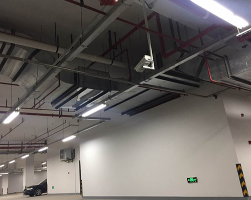 元中大厦停下停车场